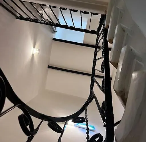 בית נופש Dar Barbara - Duplex 1 Double Bed Maltese Style House